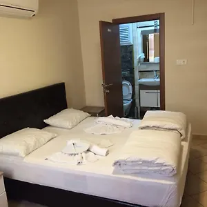 Otel Kiwi